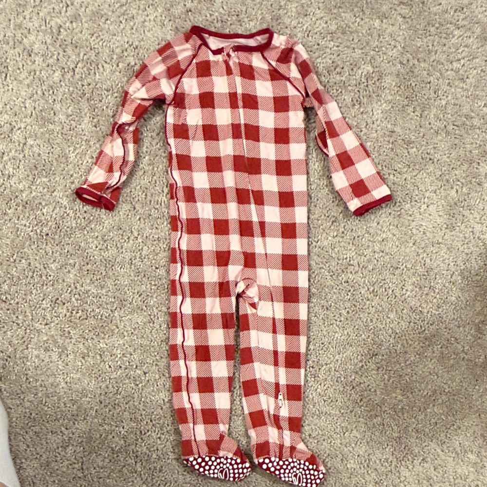 Pink and red plaid bamboo sleeper